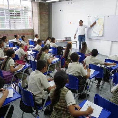 Este será el nuevo idioma que deberán aprender en colegios públicos