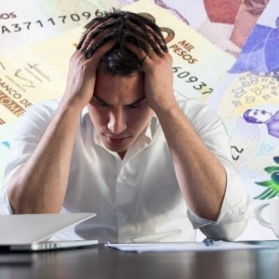 Las carreras con el peor futuro laboral según la IA