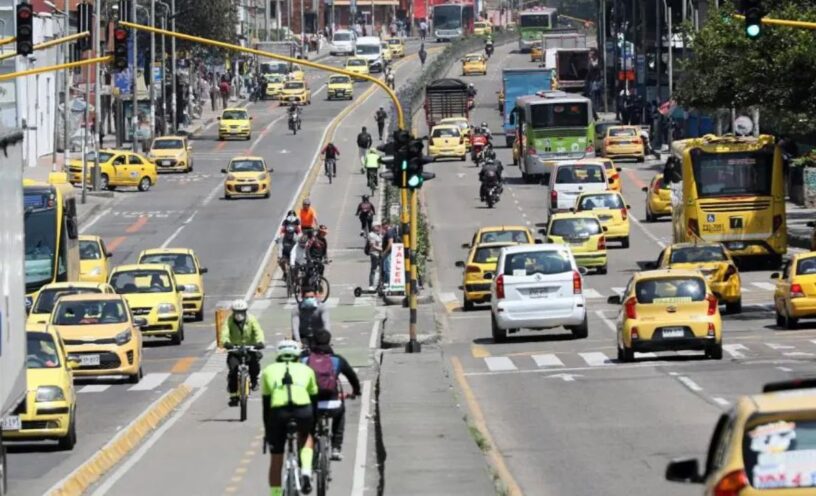 Conductores solo podrán usar su carro un día en la semana en Bogotá