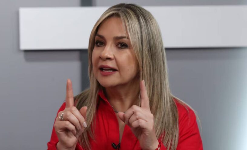 Reacción de Vicky Dávila a los resultados de la consulta