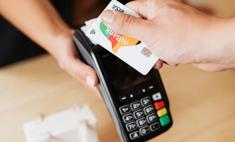 Cuál es la mejor forma de pagar la tarjeta de crédito para evitar intereses y ahorrar dinero