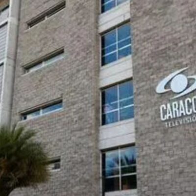 Aparecieron fotos de chats como pruebas en los presuntos casos de acoso sexual dentro de Caracol TV