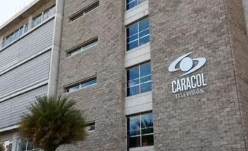 Aparecieron fotos de chats como pruebas en los presuntos casos de acoso sexual dentro de Caracol TV
