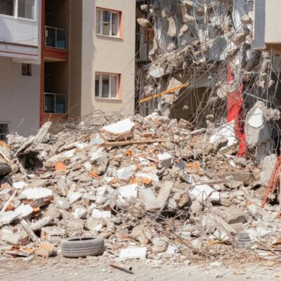 Terremoto en Venezuela deja al menos 160 muertos