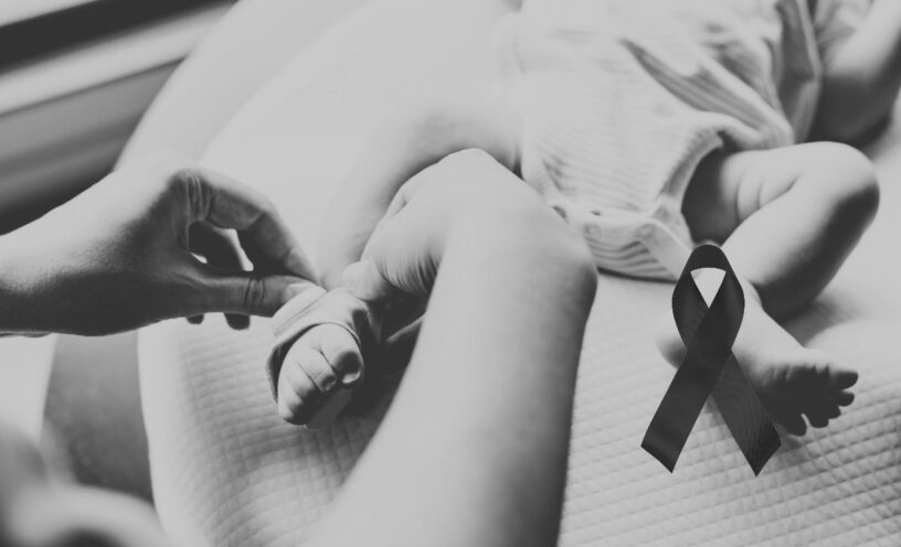 Reconocido cantante confirmó el fallecimiento de su bebé recién nacido: “Vuelve a mí”